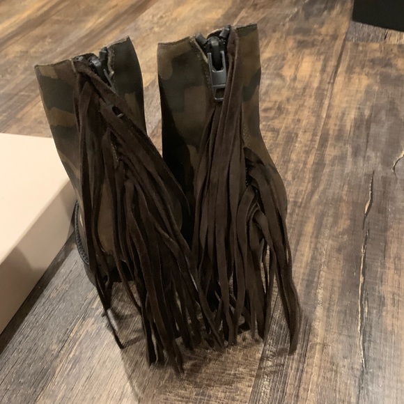 Burberry Booties heels Nadie Military print - Picture 7 of 8